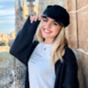 Meet your Posher, Nina